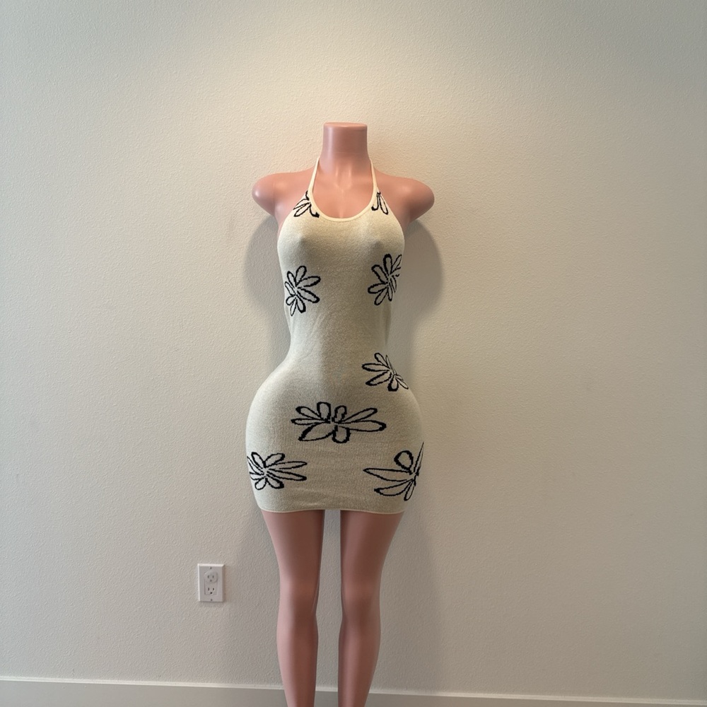 Floral Halter Neck Dress - Cream